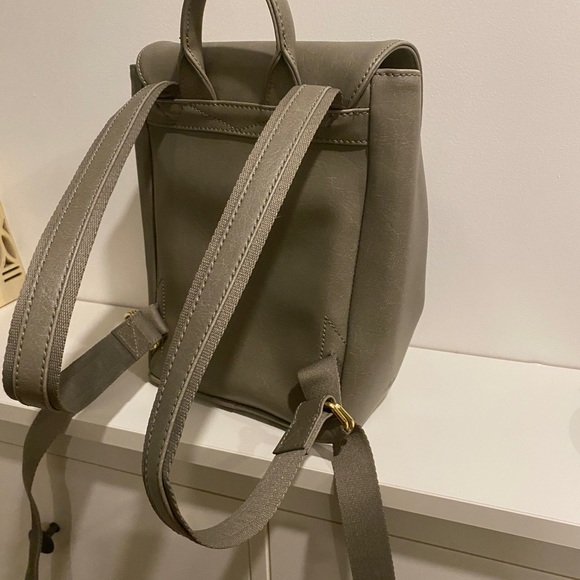 Matt and Nat mini fabi vegan leather sage backpack - Picture 4 of 6